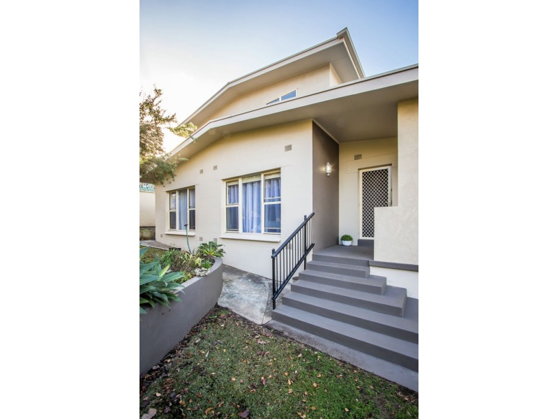 7 Hillcrest Avenue, Mount Gambier SA 5290