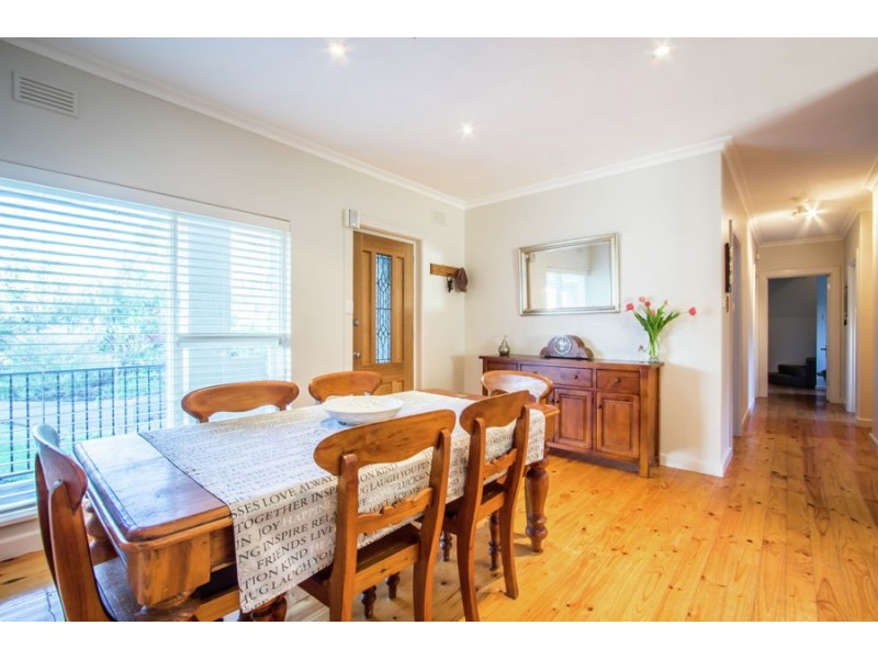 7 Hillcrest Avenue, Mount Gambier SA 5290