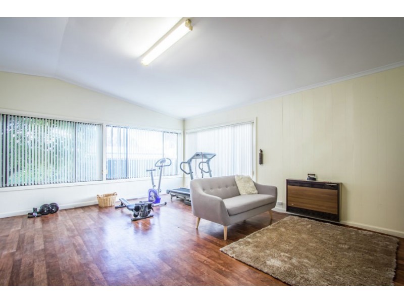 7 Hillcrest Avenue, Mount Gambier SA 5290