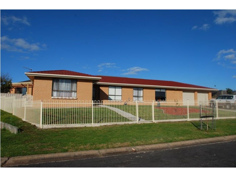 14 Dalkeith Drive, Mount Gambier SA 5290