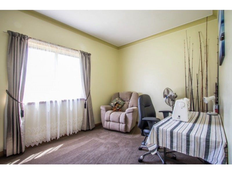 18 Strathdownie School Road, Strathdownie VIC 3312