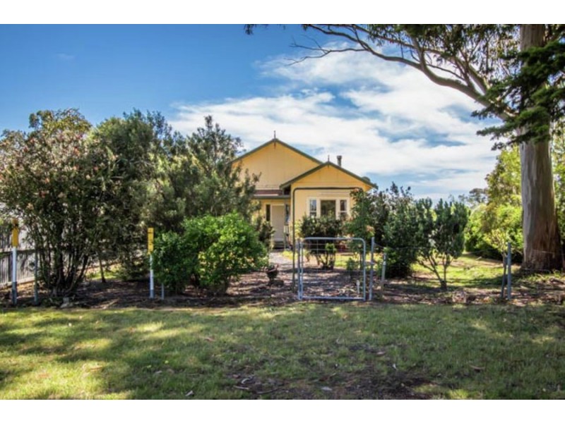 18 Strathdownie School Road, Strathdownie VIC 3312
