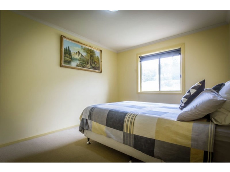 24 Blackswan Road, Nelson VIC 3292
