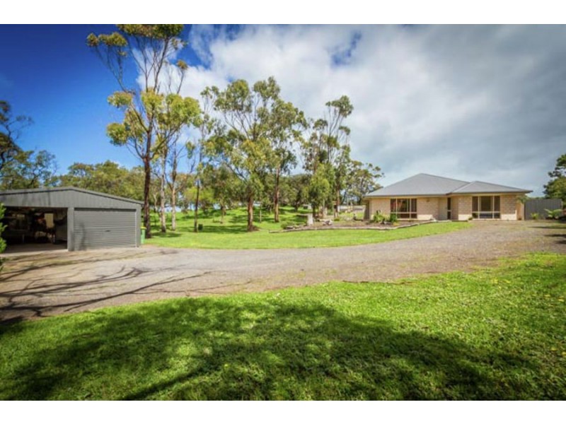 24 Blackswan Road, Nelson VIC 3292