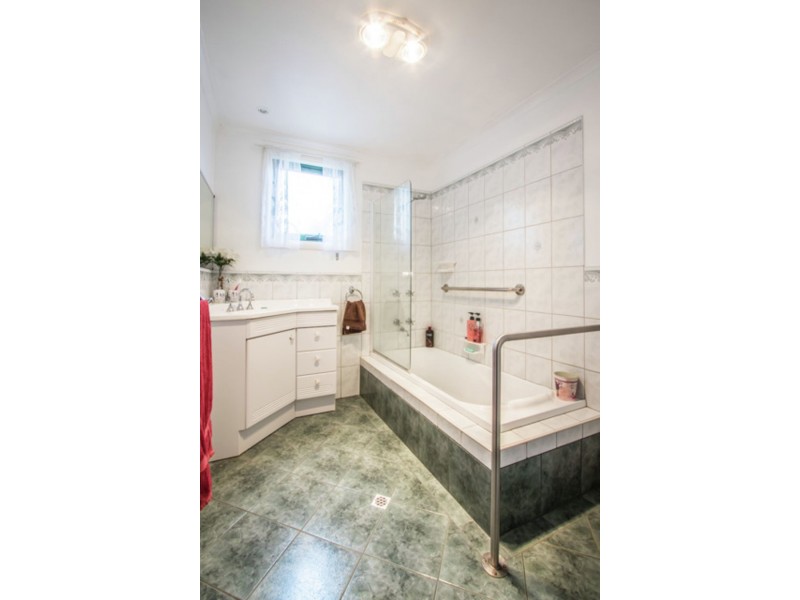 4 McRostie Street, Tantanoola SA 5280
