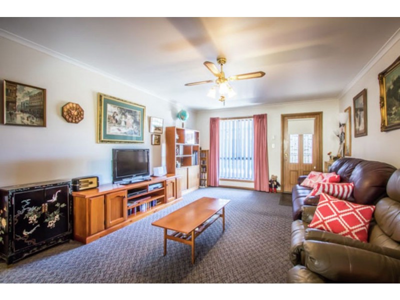 2/1 Hart Street, Mount Gambier SA 5290