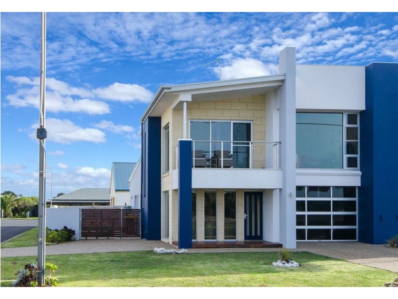 2/142 Lighthouse Road, Port Macdonnell SA 5291