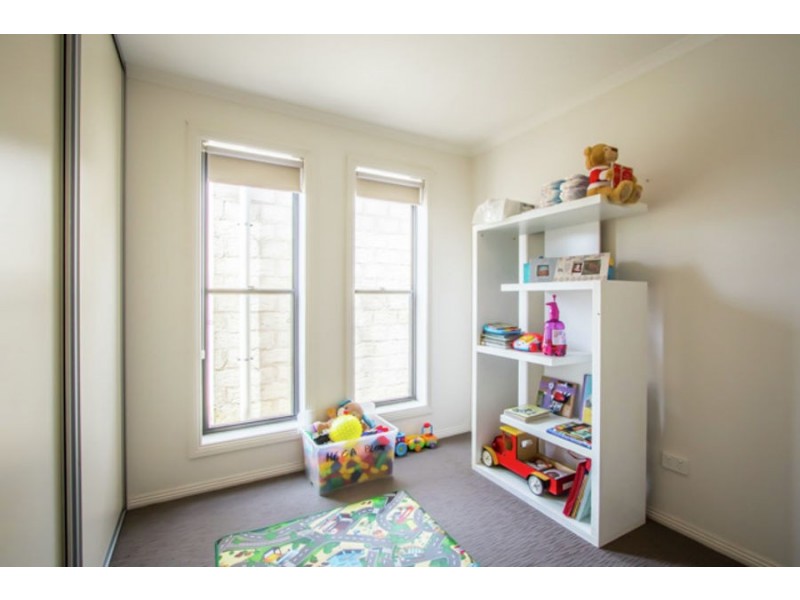 8 Queens Court, Mount Gambier SA 5290