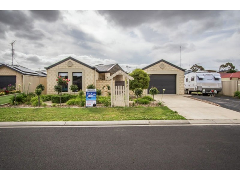 8 Queens Court, Mount Gambier SA 5290