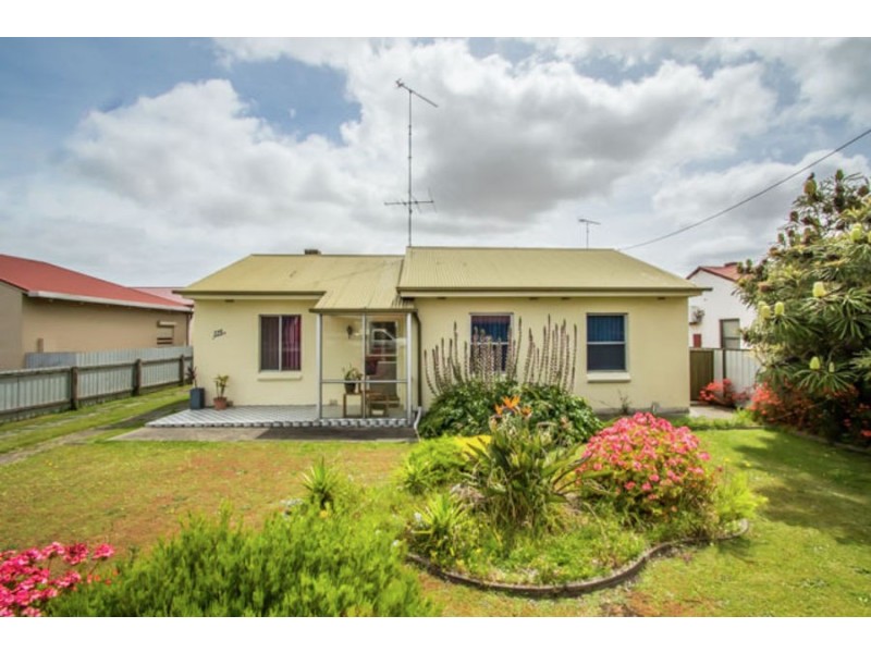 225 Commercial Street East, Mount Gambier SA 5290