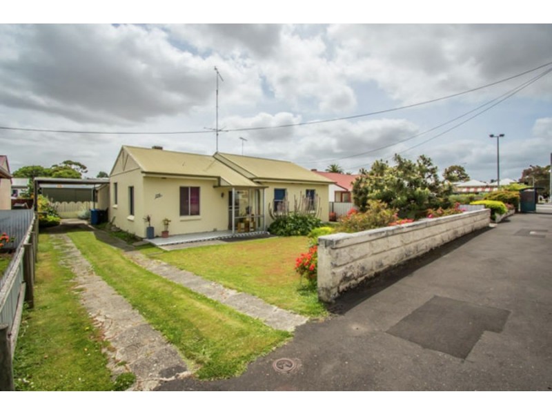 225 Commercial Street East, Mount Gambier SA 5290