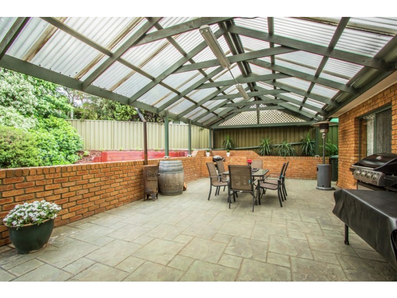 18 Glenmont Crescent, Mount Gambier SA 5290