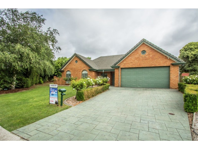 18 Glenmont Crescent, Mount Gambier SA 5290