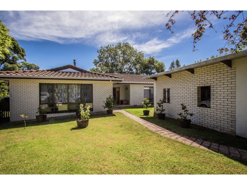 38 Derwent Court, Mount Gambier SA 5290