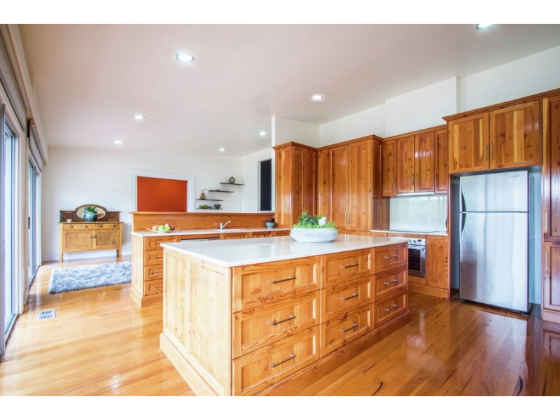 9 Kyrenia Court, Mount Gambier SA 5290