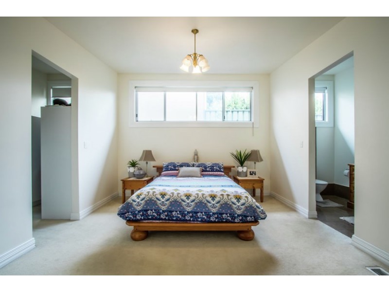 9 Kyrenia Court, Mount Gambier SA 5290