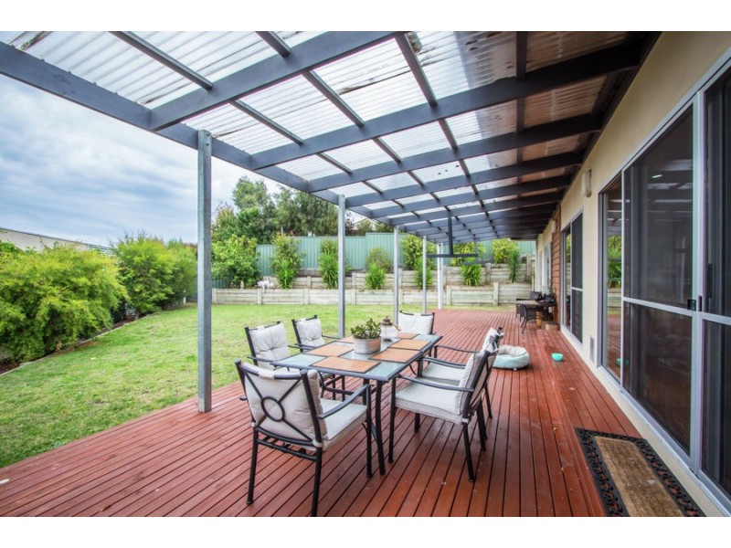 9 Kyrenia Court, Mount Gambier SA 5290