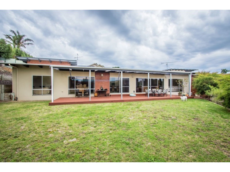 9 Kyrenia Court, Mount Gambier SA 5290