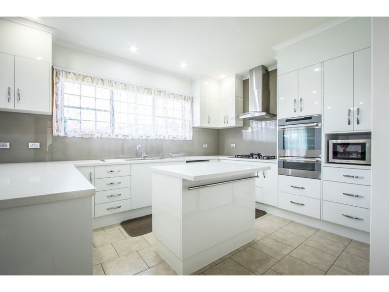 6 Tenison Drive, Mount Gambier SA 5290