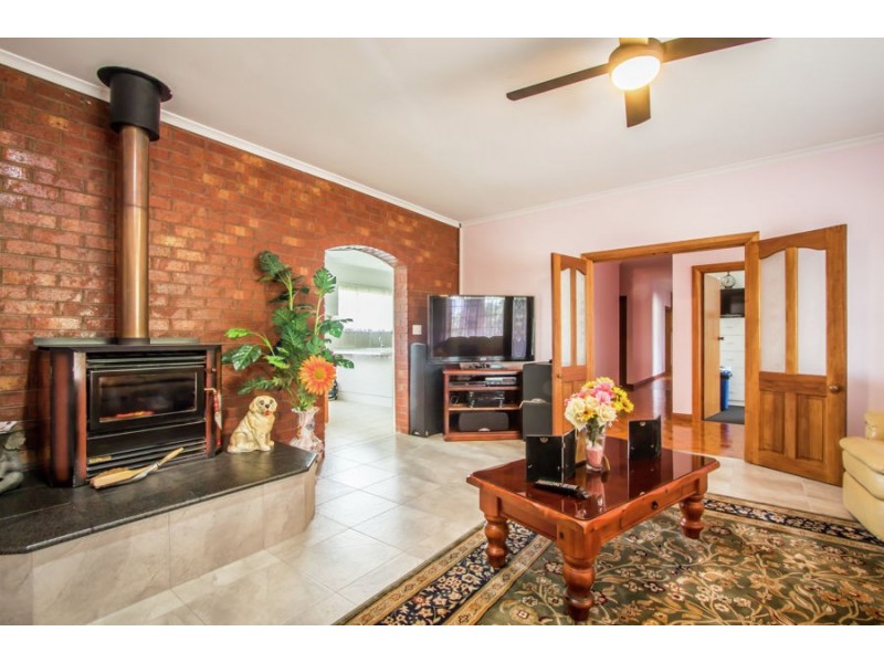 6 Tenison Drive, Mount Gambier SA 5290