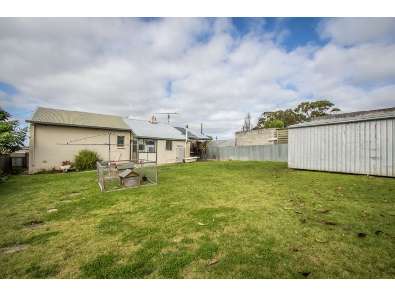 1 Burton Street, Mount Gambier SA 5290