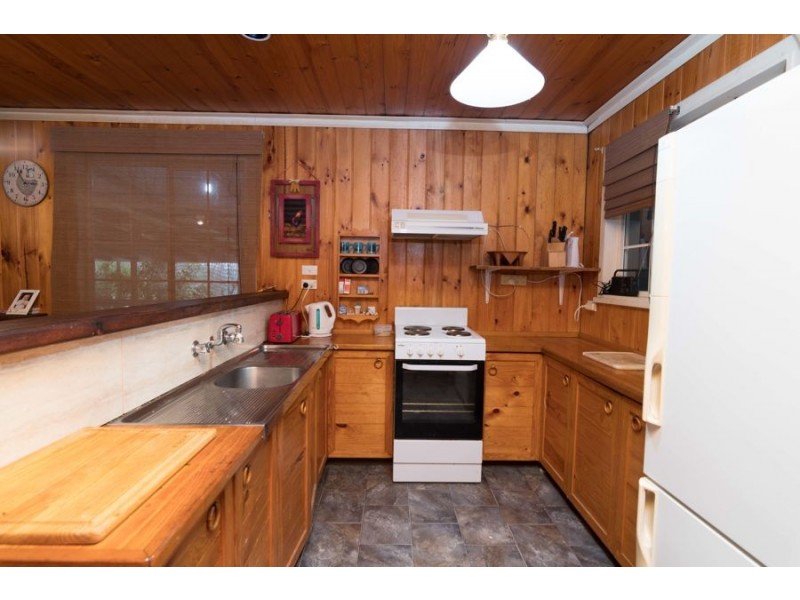 4 Millard Street, Donovans SA 5291