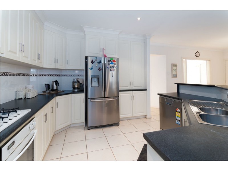 18 Dalkeith Drive, Mount Gambier SA 5290