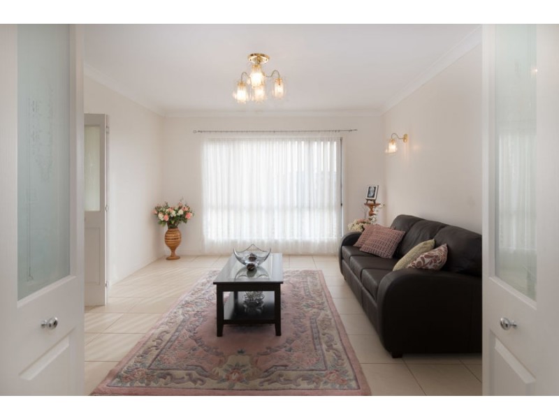 18 Dalkeith Drive, Mount Gambier SA 5290