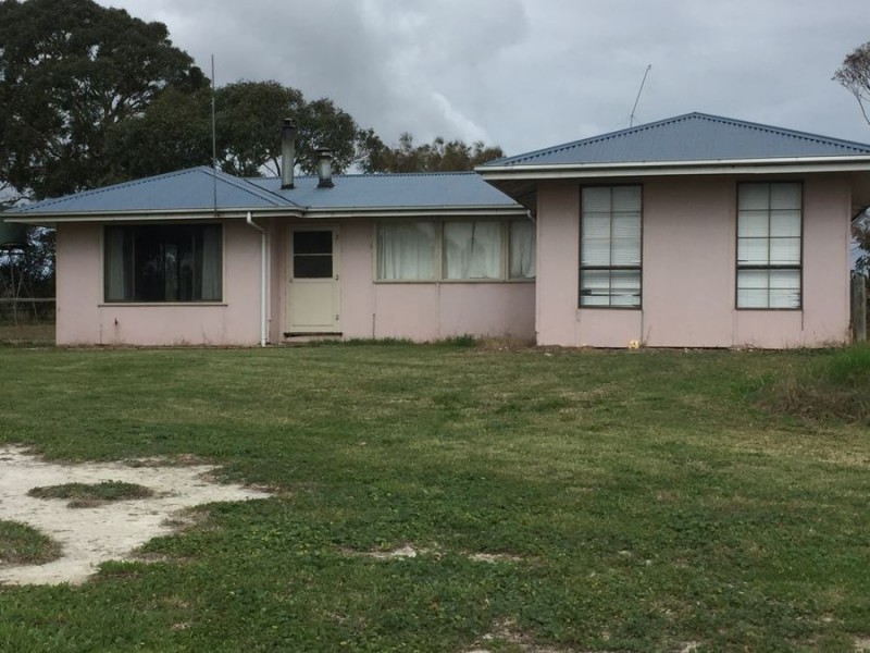 4 Perkins Road, Kongorong SA 5291