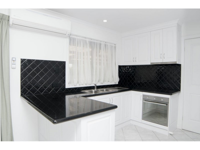 15 Matthew Flinders Way, Mount Gambier SA 5290