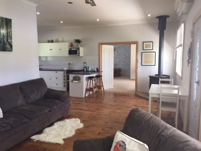 33984 Princes Highway, Compton SA 5291