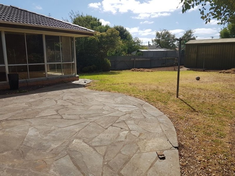 2 Coora Avenue, Mount Gambier SA 5290