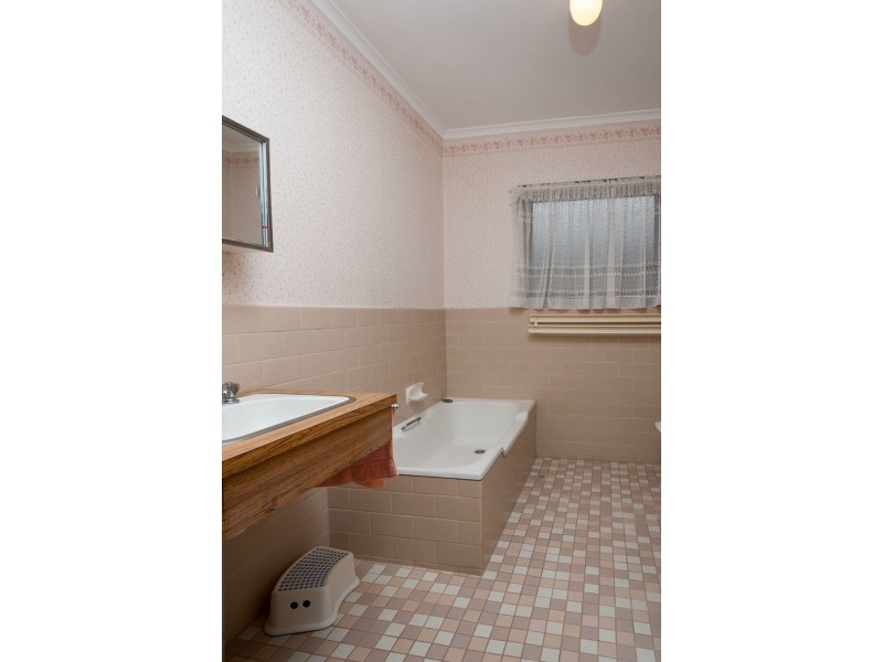 16 Swan Street, Mount Gambier SA 5290