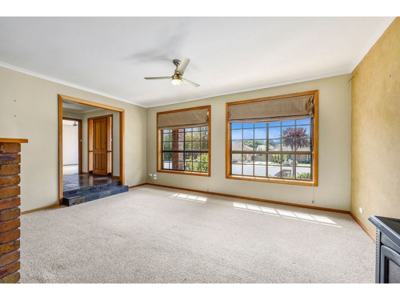 17 Montebello Drive, Mount Gambier SA 5290