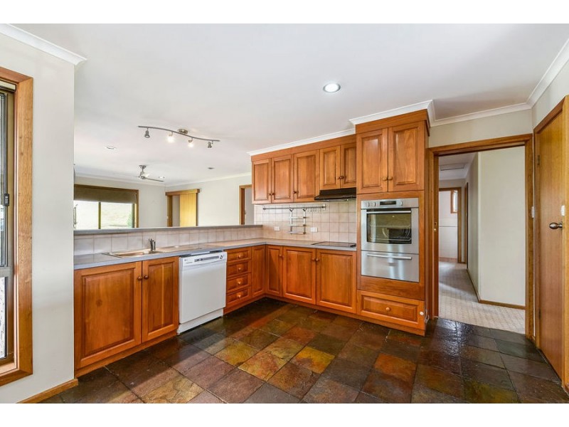 17 Montebello Drive, Mount Gambier SA 5290