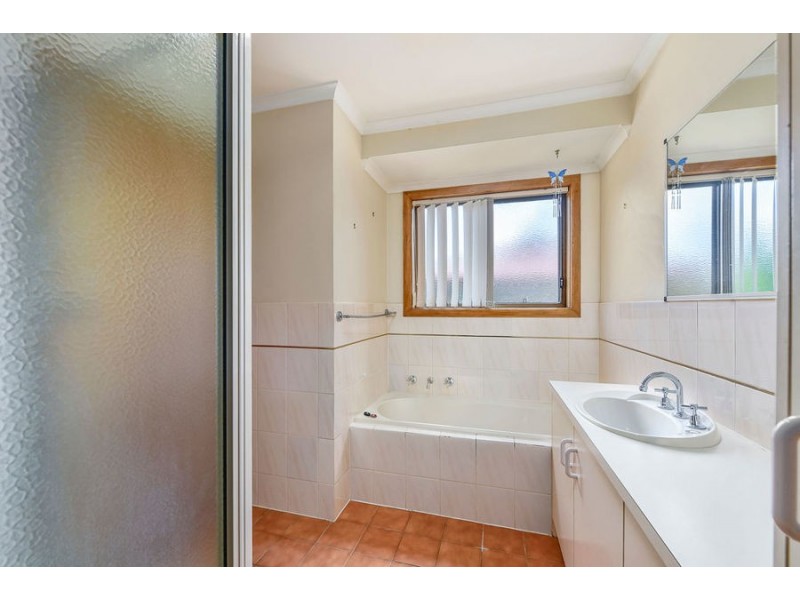 17 Montebello Drive, Mount Gambier SA 5290