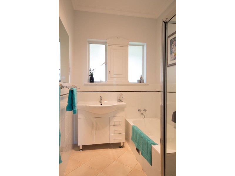 10 Marngo Place, Mount Gambier SA 5290