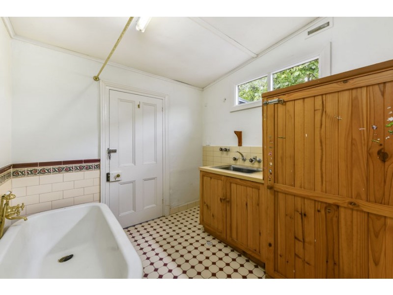 14 Wehl Street South, Mount Gambier SA 5290