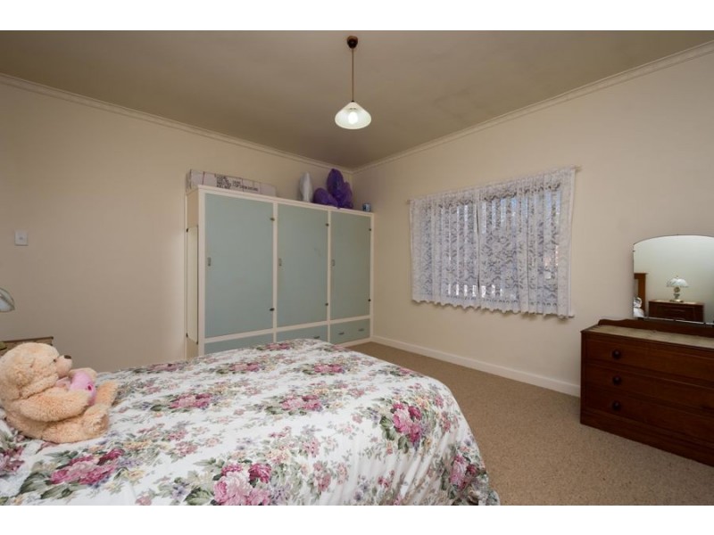 25 Gwendoline Street, Mount Gambier SA 5290