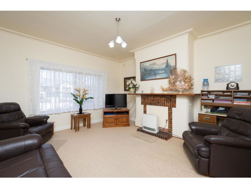 25 Gwendoline Street, Mount Gambier SA 5290