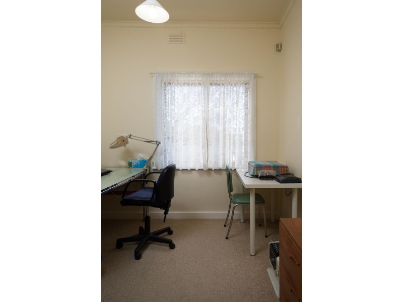 25 Gwendoline Street, Mount Gambier SA 5290