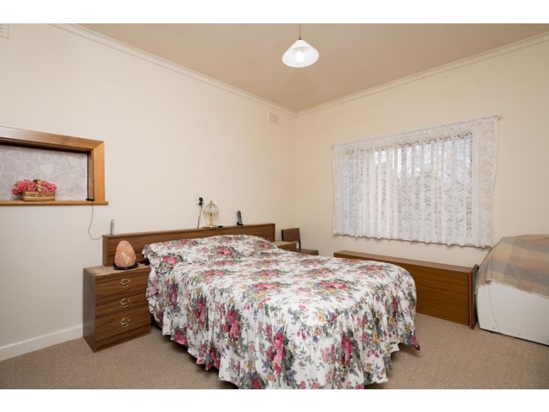 25 Gwendoline Street, Mount Gambier SA 5290