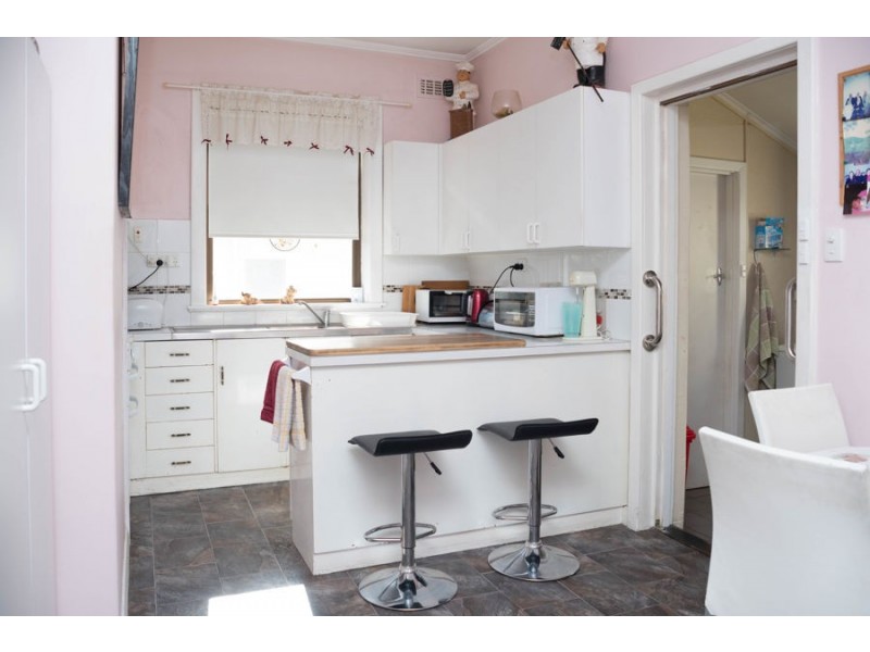 137 Jubilee Highway East, Mount Gambier SA 5290