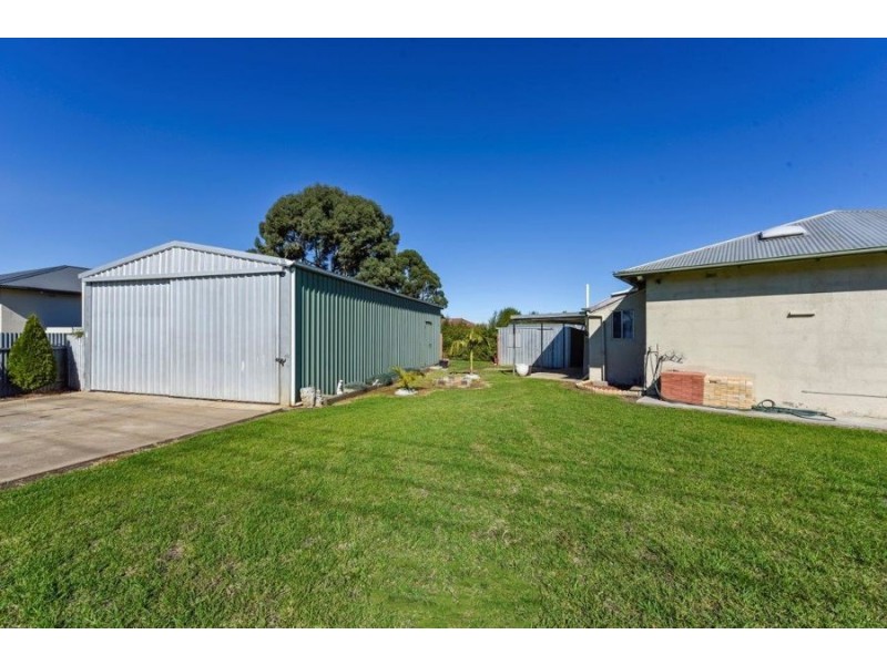 16 Newton Crescent, Mount Gambier SA 5290