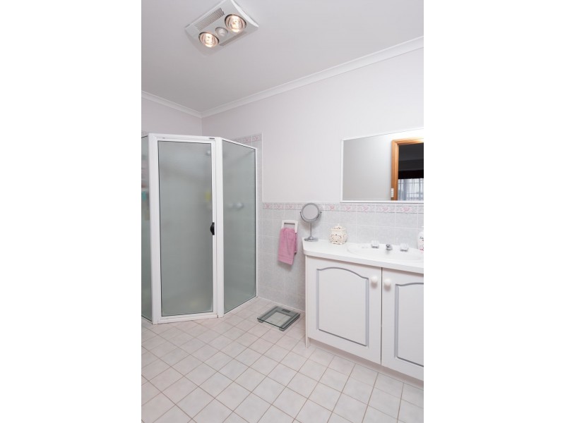 5 Tallarook Court, Mount Gambier SA 5290