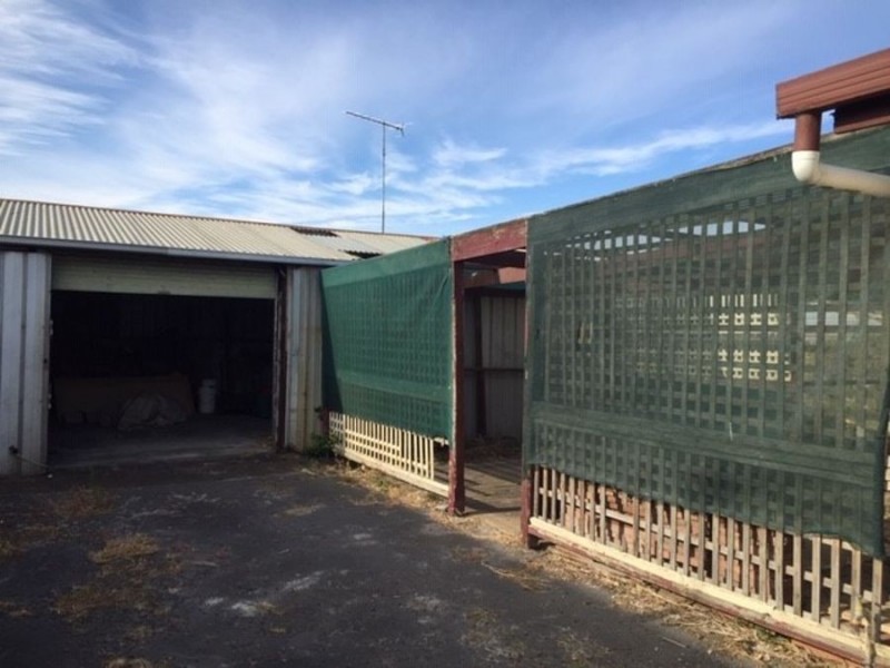 11 Compton Street, Port Macdonnell SA 5291
