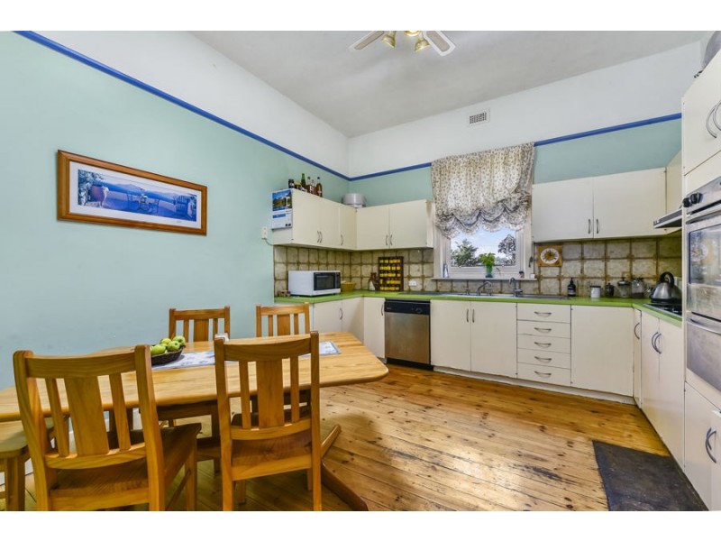 161 Lake Terrace East, Mount Gambier SA 5290