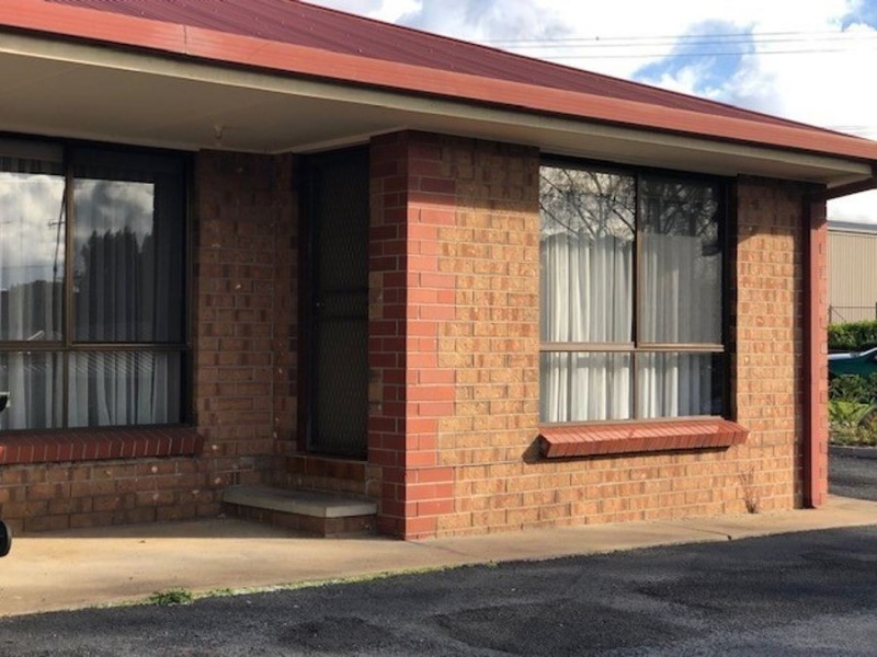 1/126 Crouch Street North, Mount Gambier SA 5290