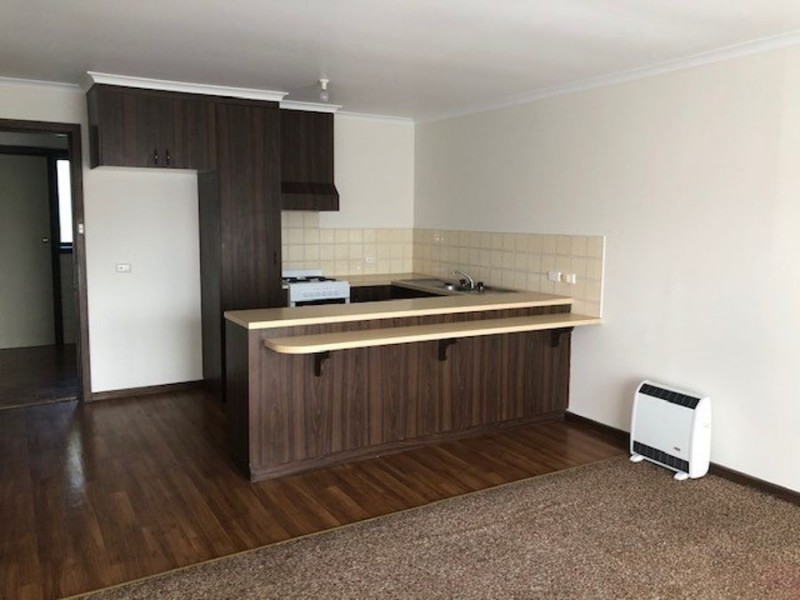 1/126 Crouch Street North, Mount Gambier SA 5290