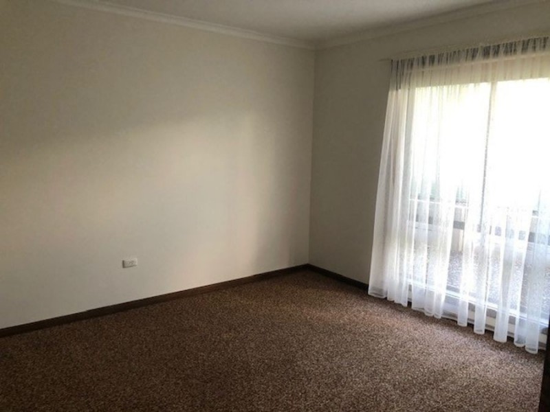 1/126 Crouch Street North, Mount Gambier SA 5290